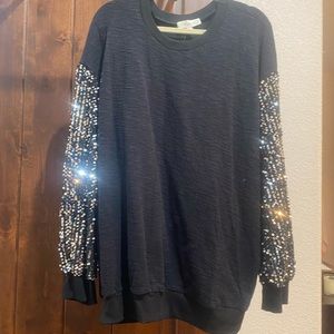 NWT Suzanne Betro Sequin Sleeve Top